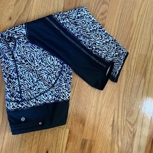 Lululemon leggings size 6